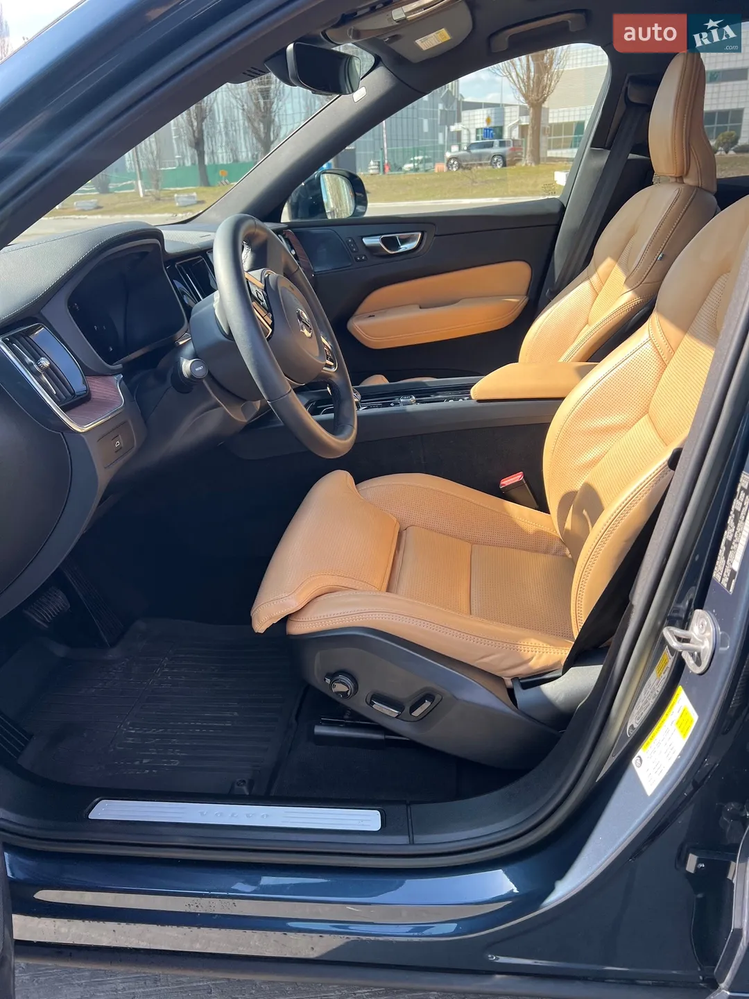 2023 Volvo XC60 - мініатюра 23