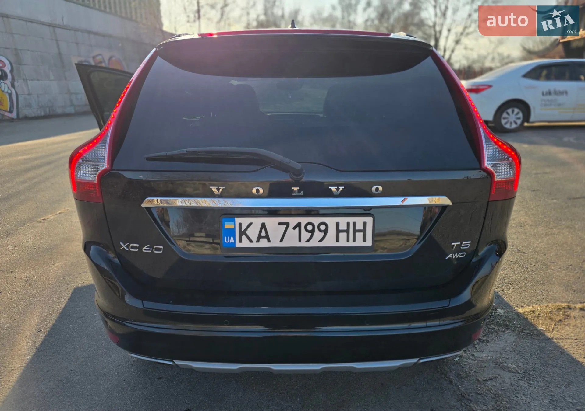 2015 Volvo XC60 - мініатюра 10