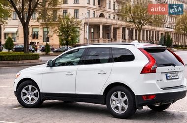 Позашляховик / Кросовер Volvo XC60 2010 в Одесі