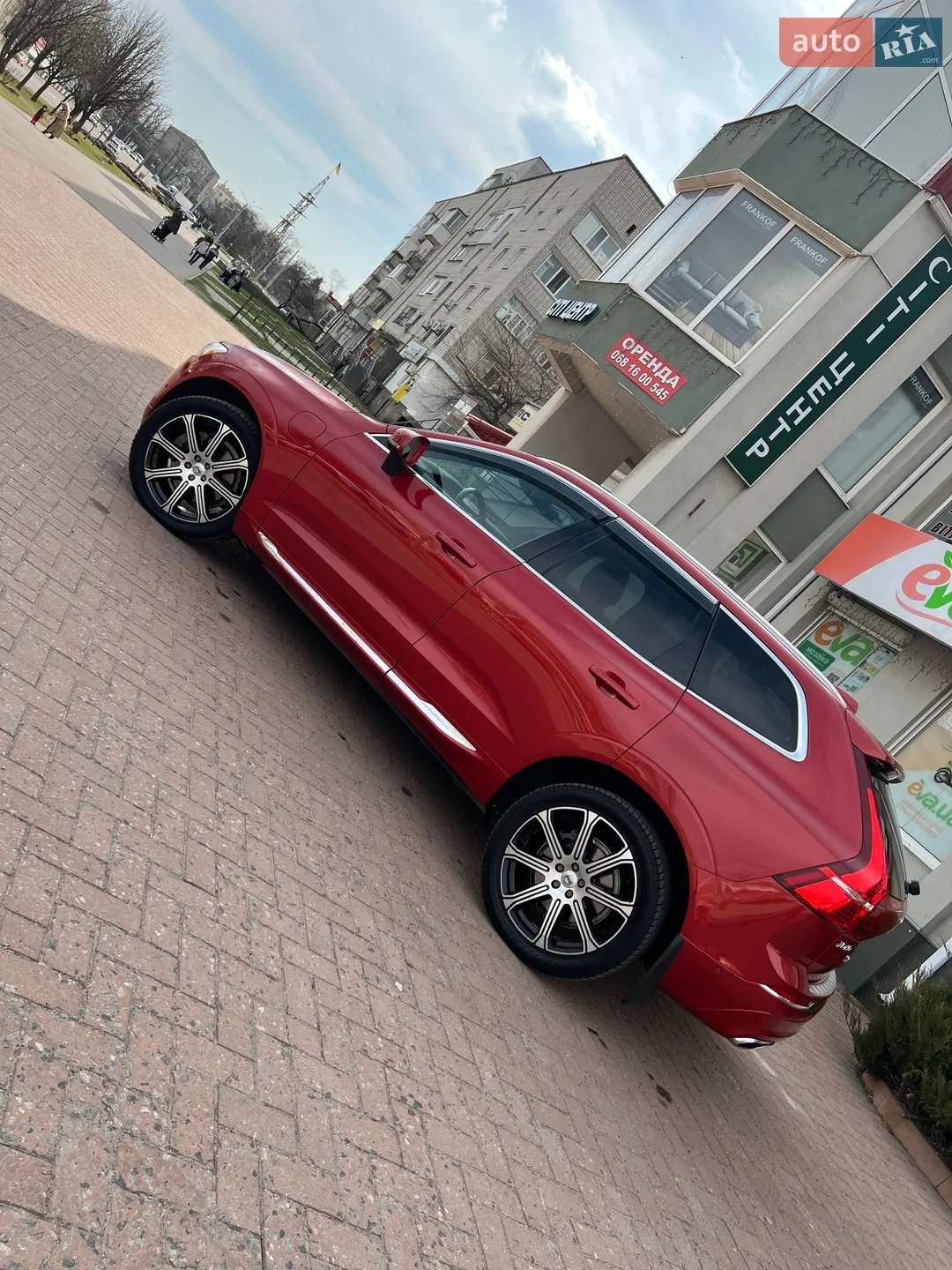 2018 Volvo XC60 - мініатюра 9