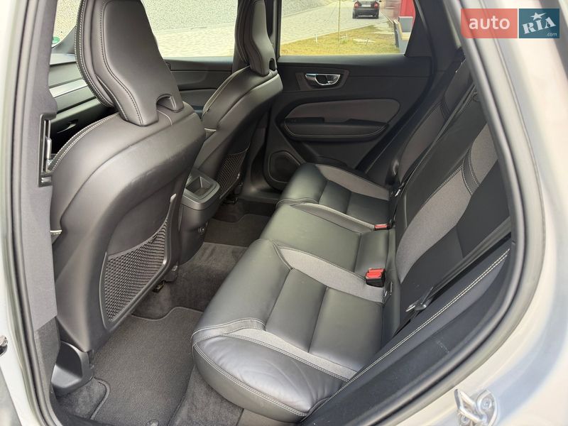 Внедорожник / Кроссовер Volvo XC60 2022 в Львове фото 29 Внедорожник / Кроссовер Volvo XC60 2022 в Львове