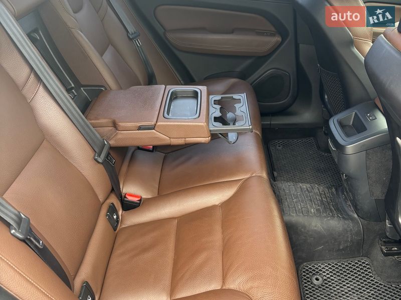 Внедорожник / Кроссовер Volvo XC60 2017 в Борисполе