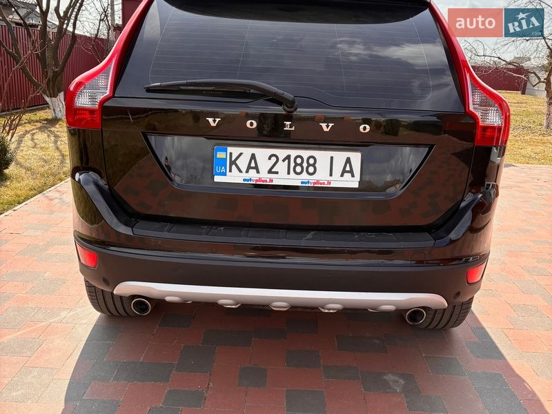 Внедорожник / Кроссовер Volvo XC60 2012 в Киеве