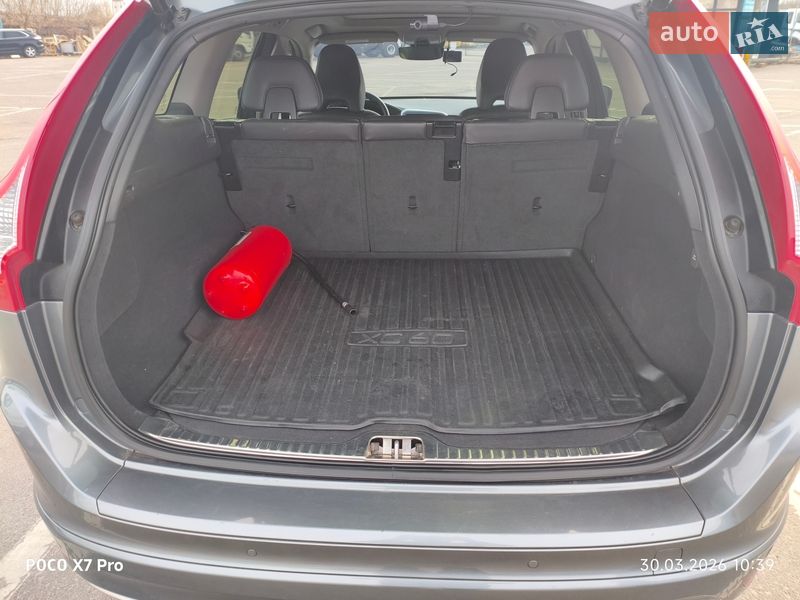 Внедорожник / Кроссовер Volvo XC60 2016 в Борисполе