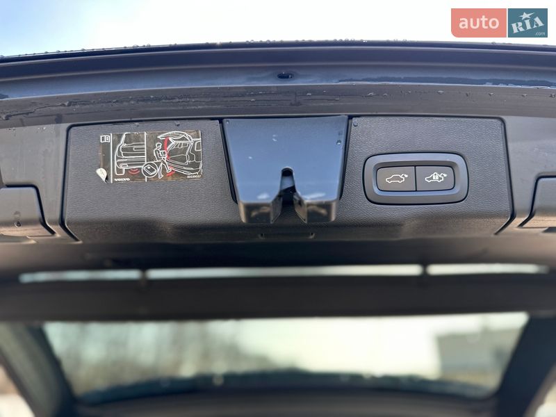 Позашляховик / Кросовер Volvo XC60 2020 в Луцьку