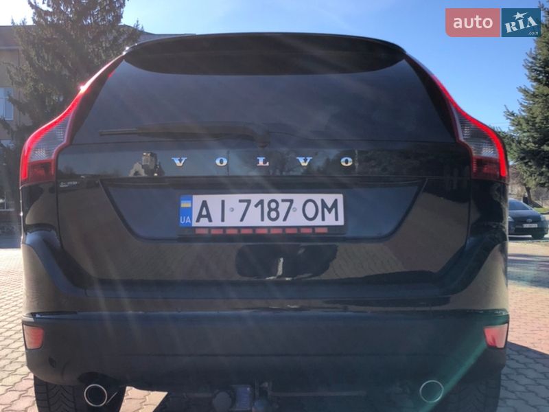 Внедорожник / Кроссовер Volvo XC60 2010 в Киеве