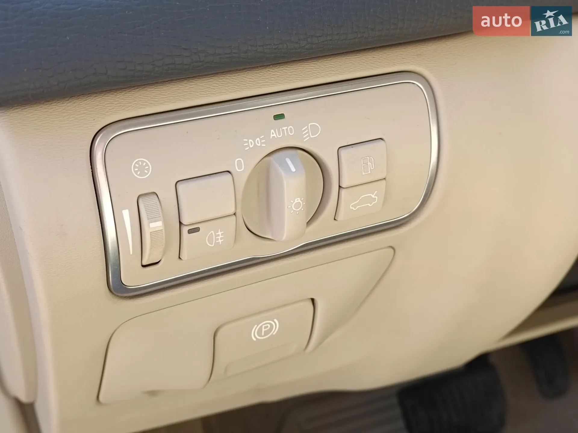 2015 Volvo XC60 - мініатюра 13