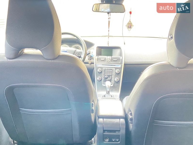 Позашляховик / Кросовер Volvo XC60 2013 в Львові фото 8 Позашляховик / Кросовер Volvo XC60 2013 в Львові