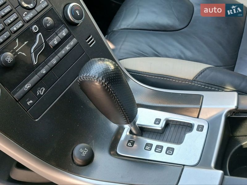 Внедорожник / Кроссовер Volvo XC60 2010 в Дубно фото 13 Внедорожник / Кроссовер Volvo XC60 2010 в Дубно