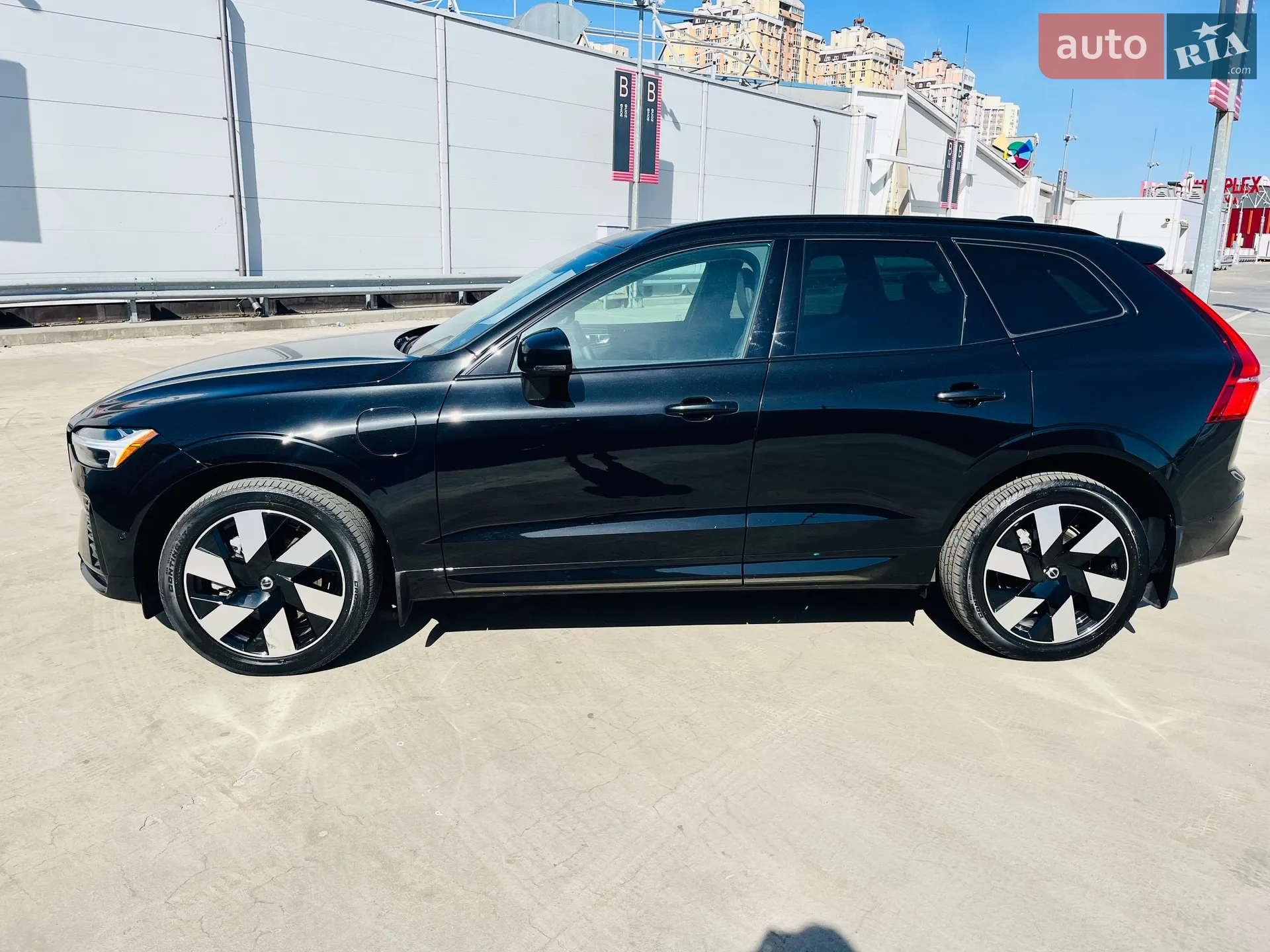 2024 Volvo XC60 - мініатюра 8