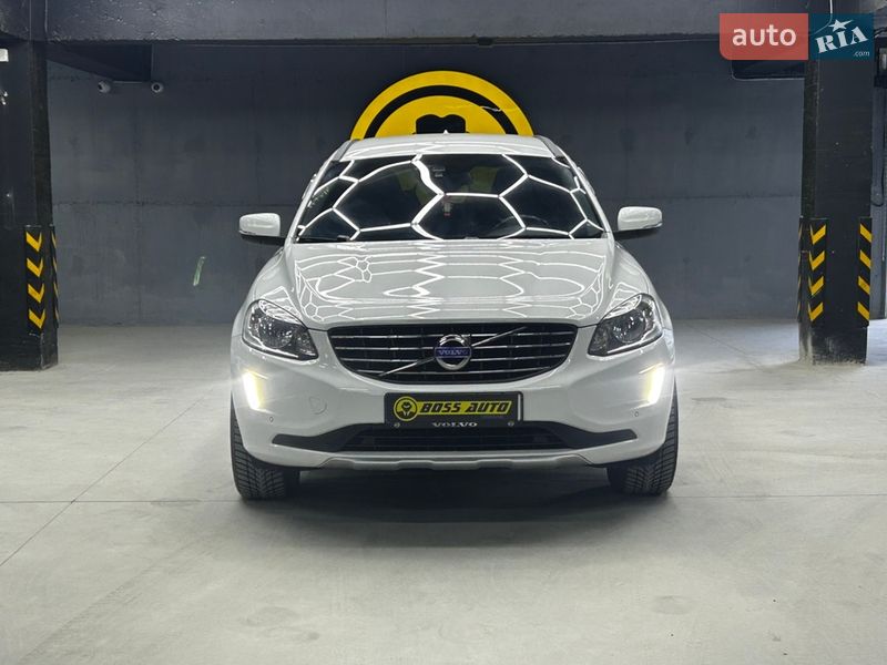 Позашляховик / Кросовер Volvo XC60 2013 в Чернівцях фото 4 Позашляховик / Кросовер Volvo XC60 2013 в Чернівцях