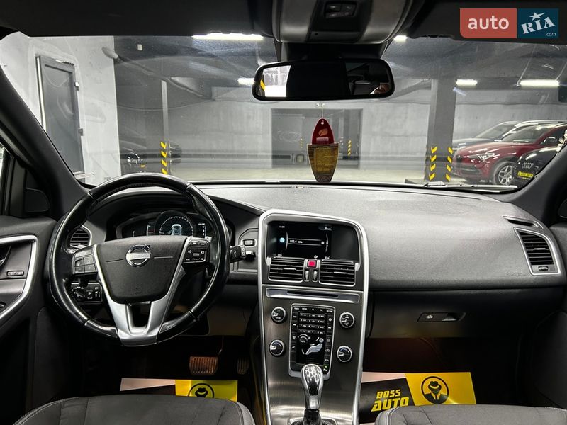 Позашляховик / Кросовер Volvo XC60 2013 в Чернівцях фото 15 Позашляховик / Кросовер Volvo XC60 2013 в Чернівцях