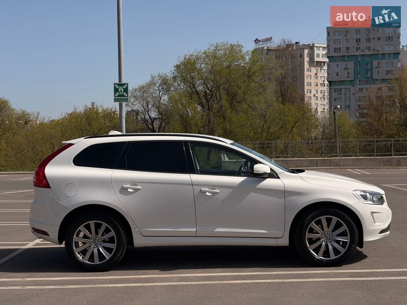 Позашляховик / Кросовер Volvo XC60 2014 в Херсоні