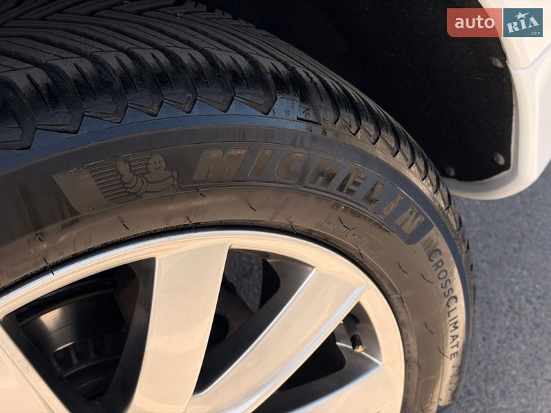 Позашляховик / Кросовер Volvo XC60 2014 в Херсоні