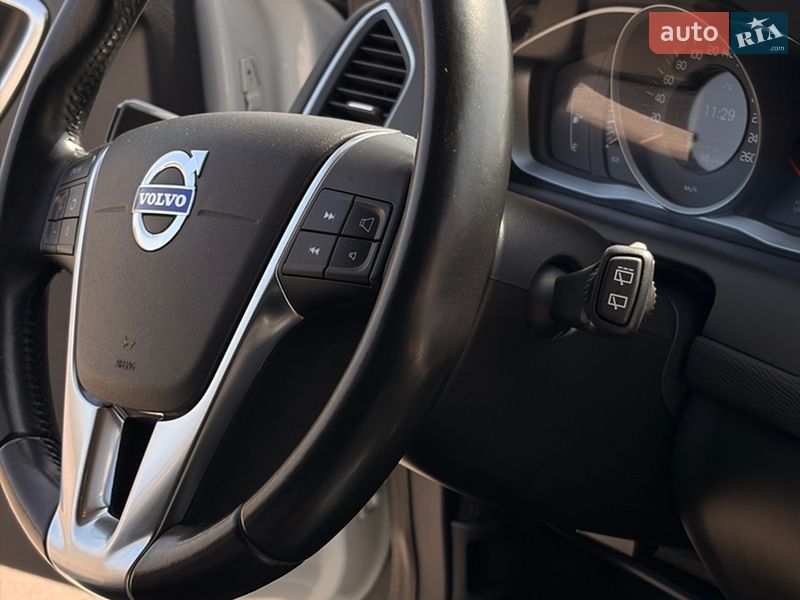 Позашляховик / Кросовер Volvo XC60 2014 в Херсоні