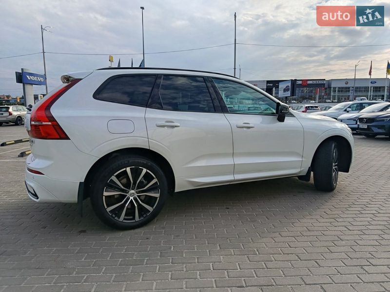 Позашляховик / Кросовер Volvo XC60 2022 в Києві
