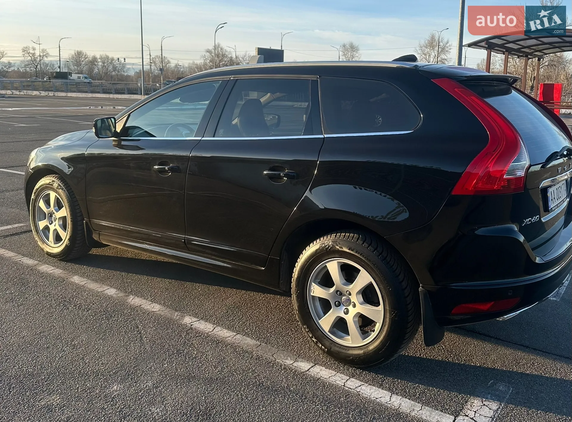 2017 Volvo XC60 - мініатюра 4