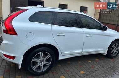 Позашляховик / Кросовер Volvo XC60 2010 в Одесі