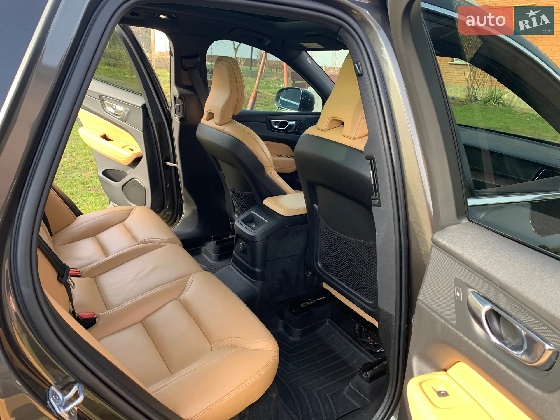 2021 Volvo XC60 - мініатюра 23