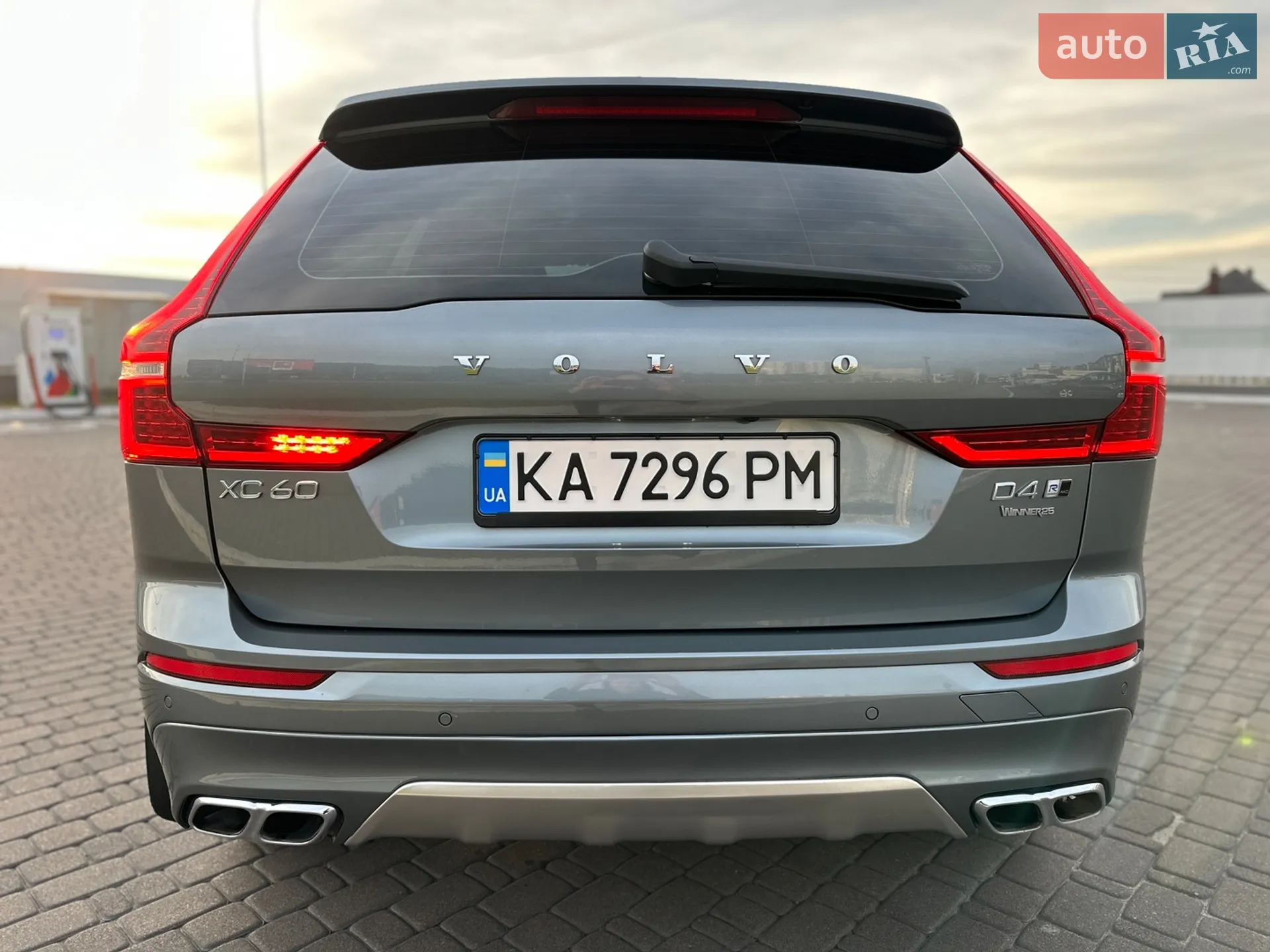 2018 Volvo XC60 - мініатюра 16
