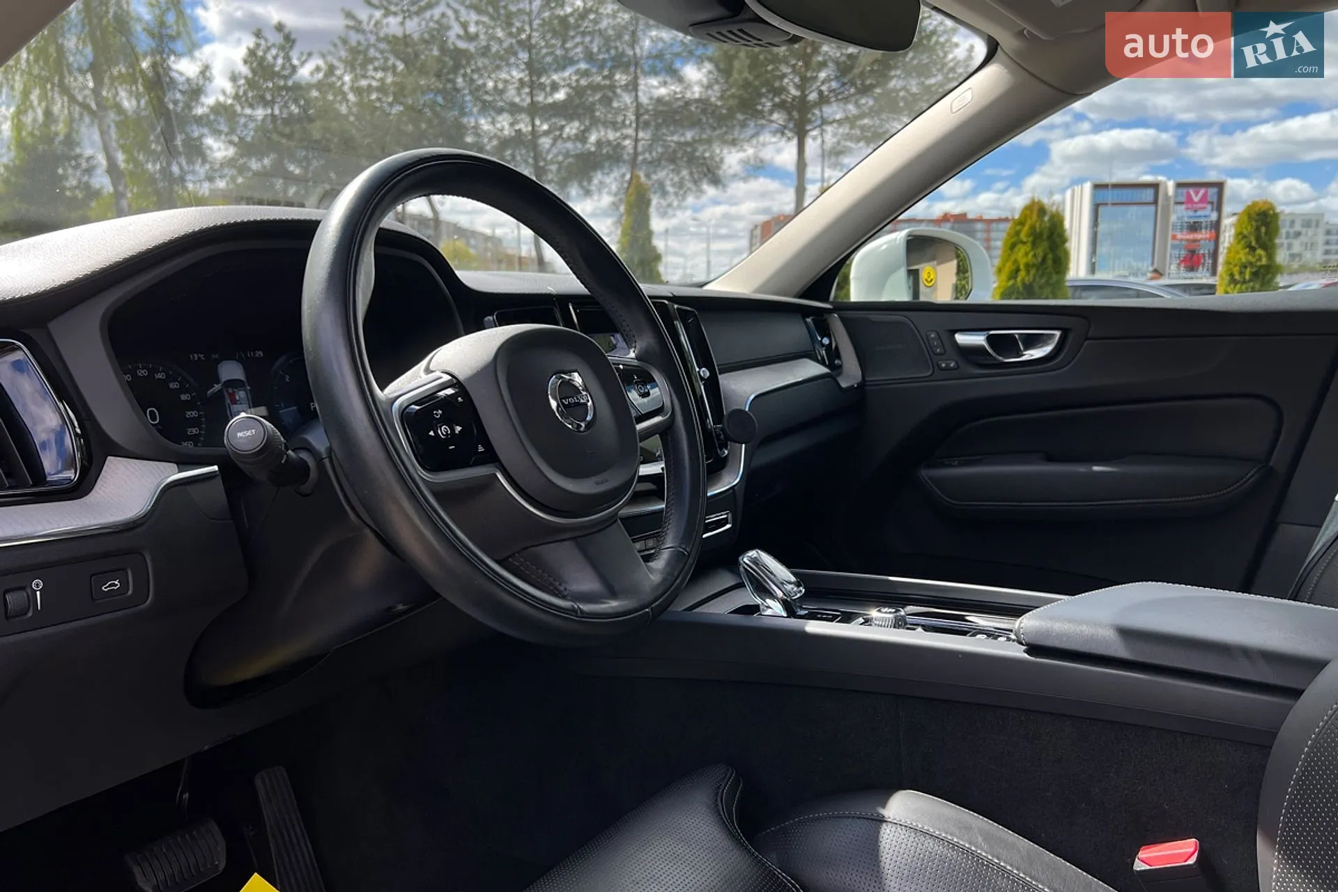 2020 Volvo XC60 - мініатюра 11