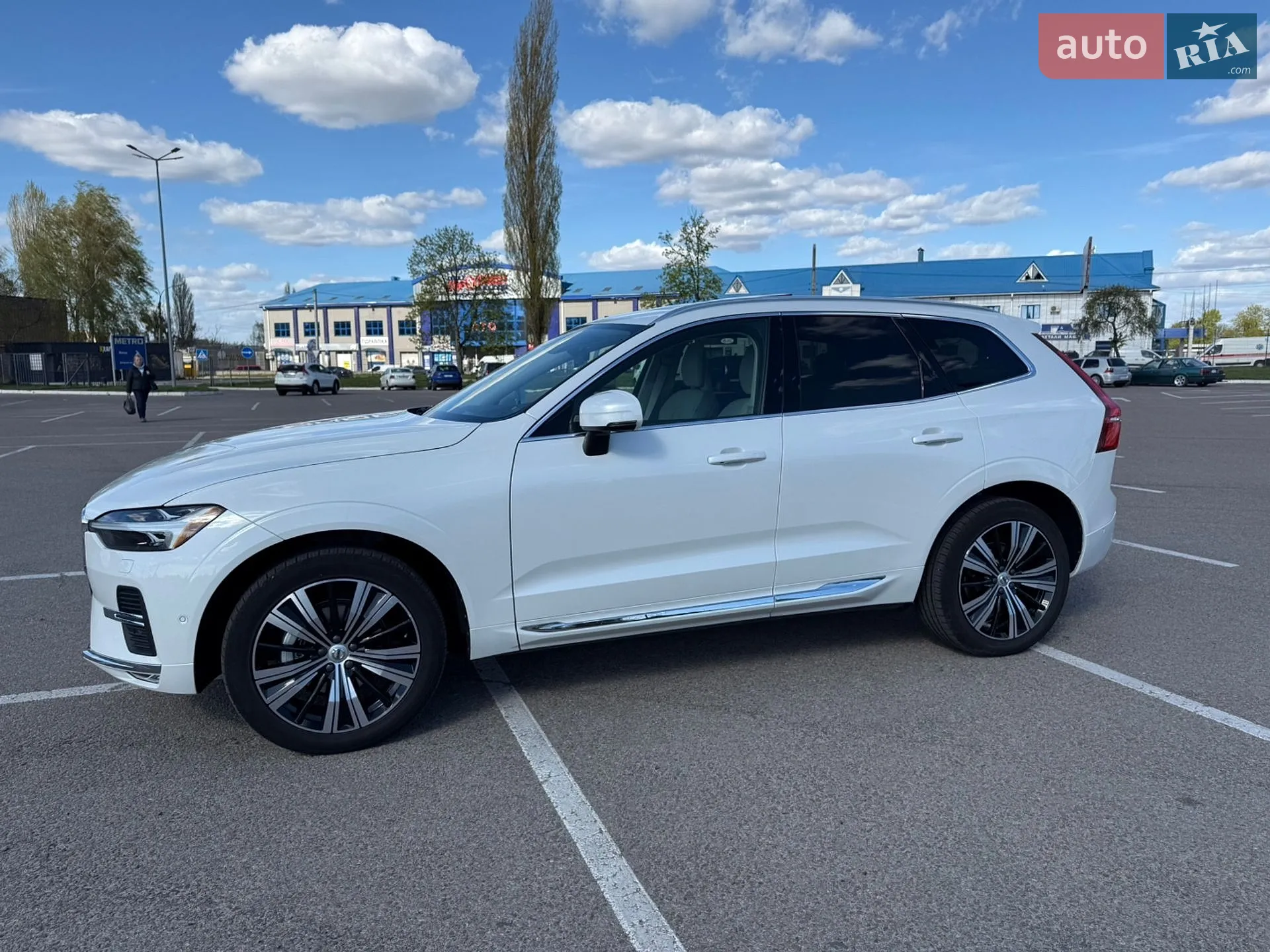 2022 Volvo XC60 - мініатюра 9