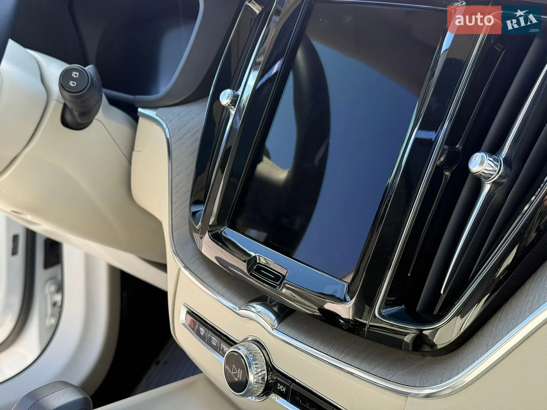 2022 Volvo XC60 - мініатюра 24