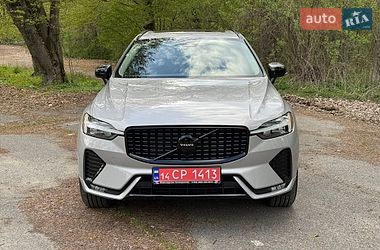 Внедорожник / Кроссовер Volvo XC60 2023 в Киеве