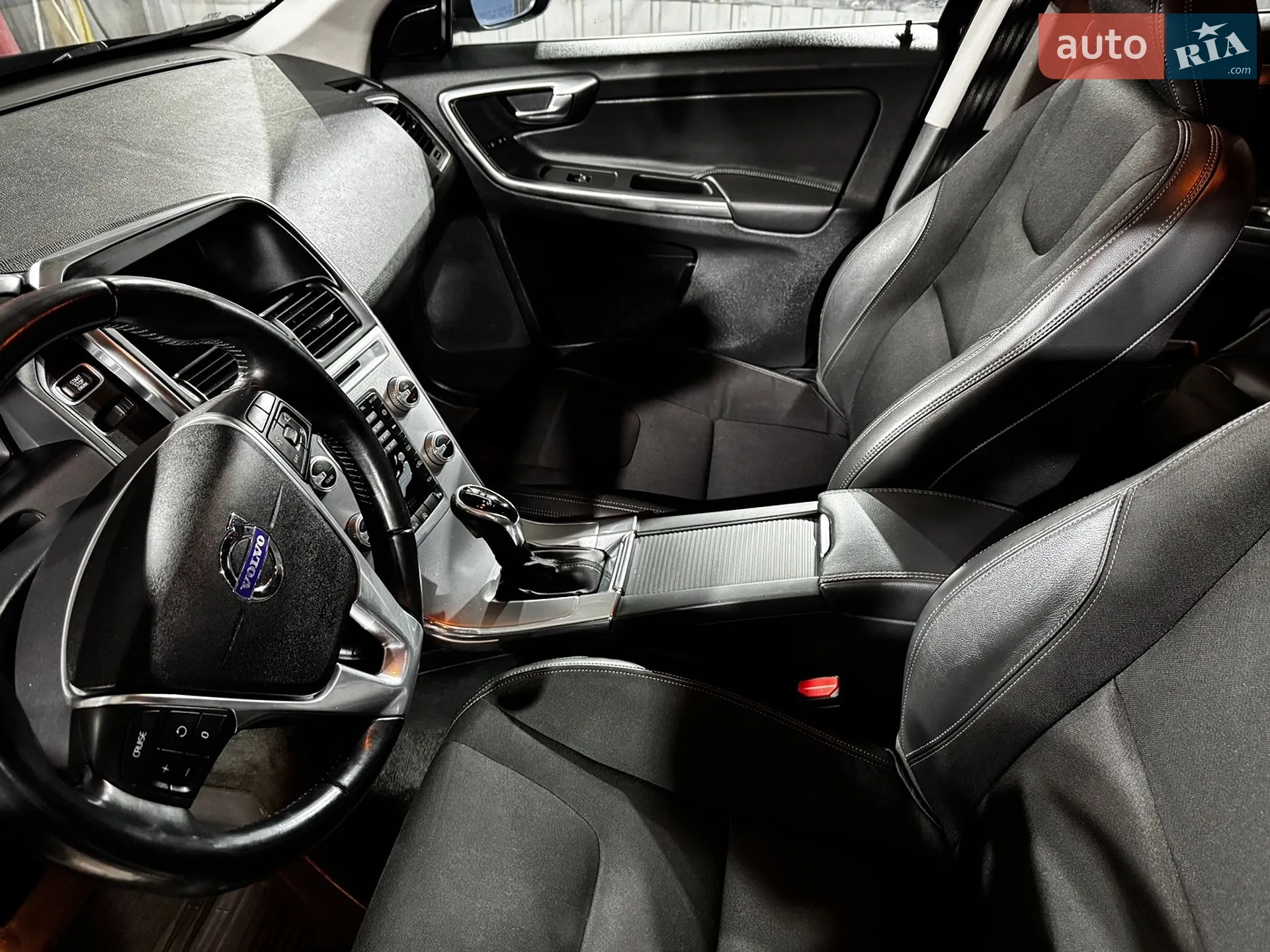 2016 Volvo XC60 - мініатюра 29