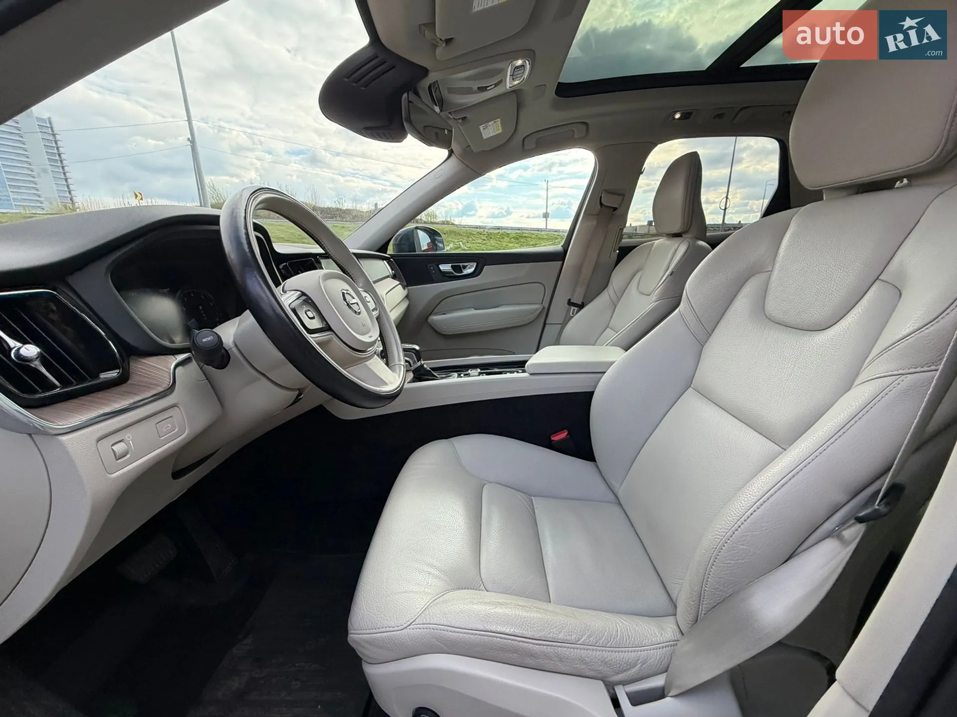 2020 Volvo XC60 - мініатюра 5