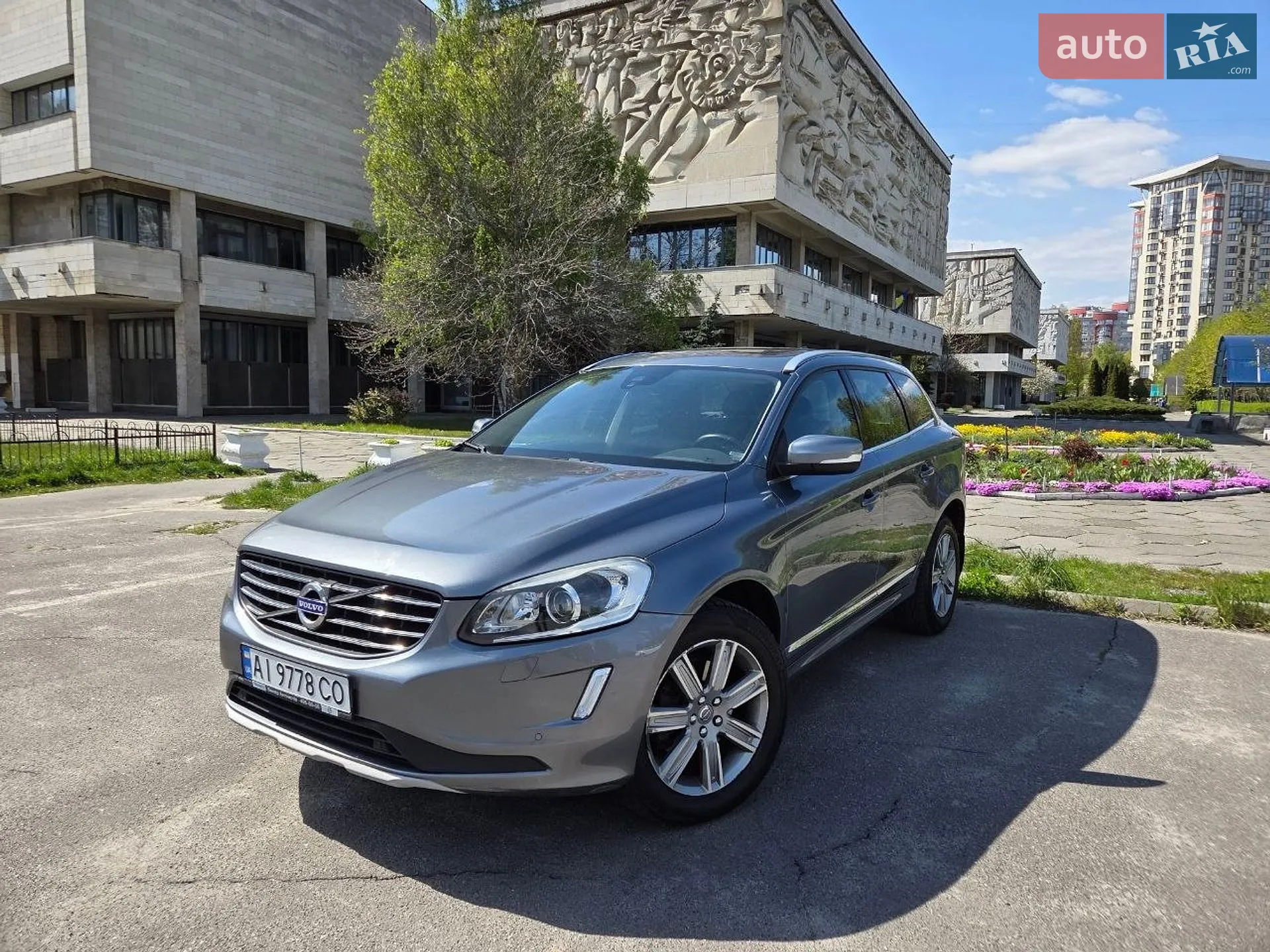 2016 Volvo XC60 - фото 1