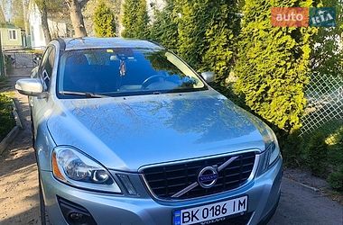 Внедорожник / Кроссовер Volvo XC60 2009 в Гоще