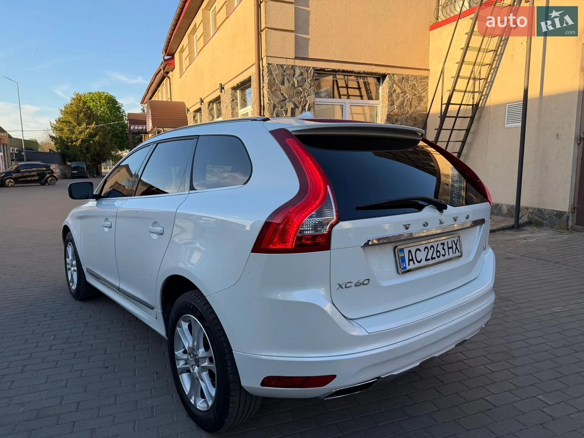 2015 Volvo XC60 - мініатюра 13