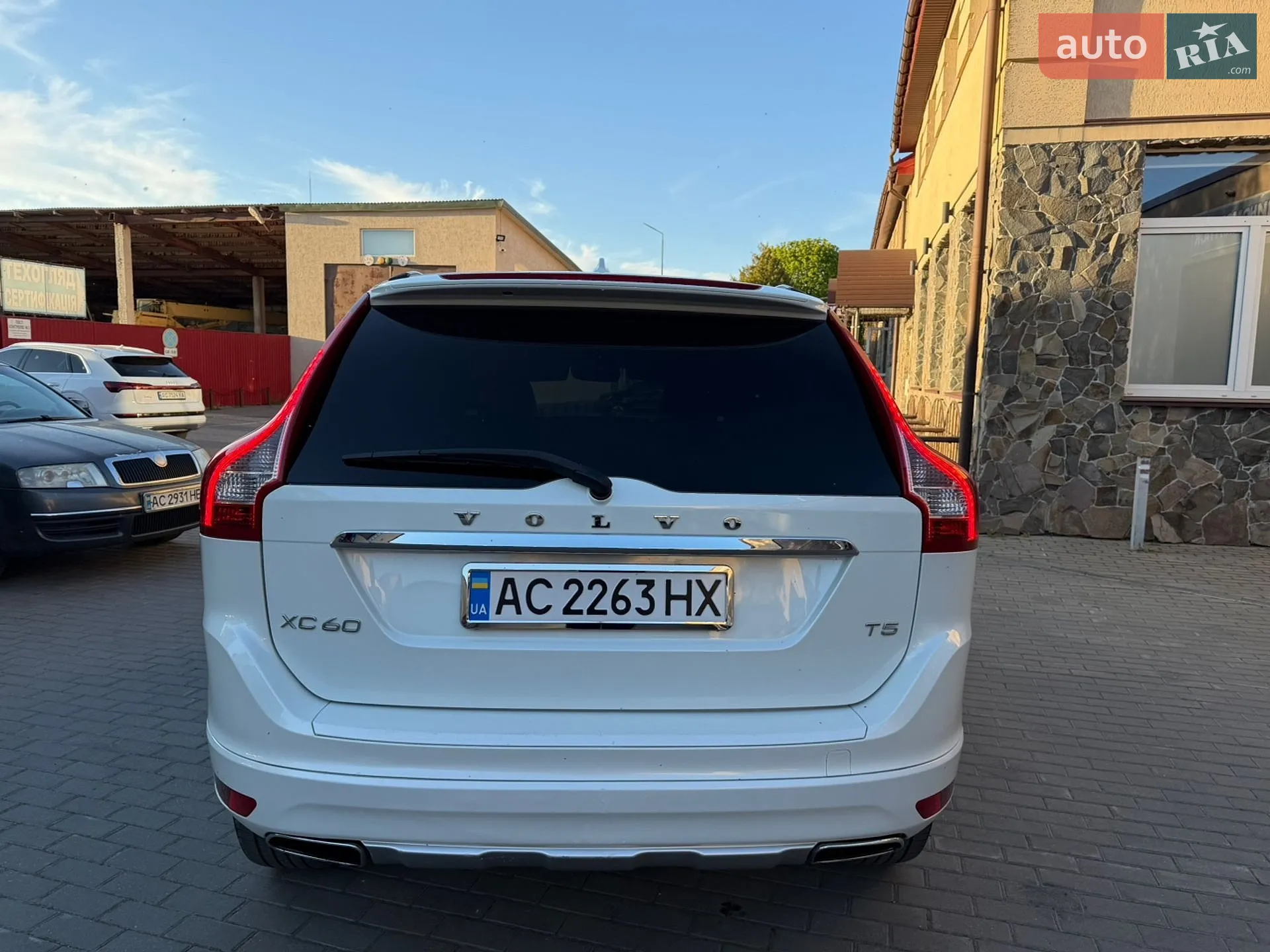2015 Volvo XC60 - мініатюра 16