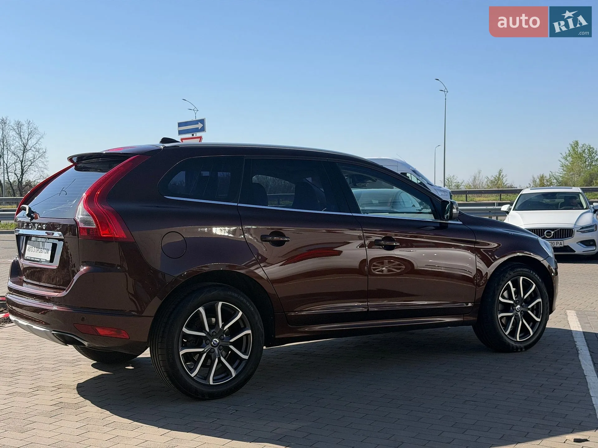 2017 Volvo XC60 - мініатюра 9