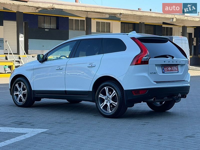 Внедорожник / Кроссовер Volvo XC60 2012 в Ровно
