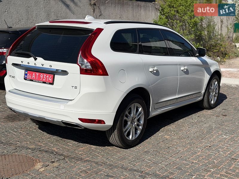 Внедорожник / Кроссовер Volvo XC60 2015 в Житомире
