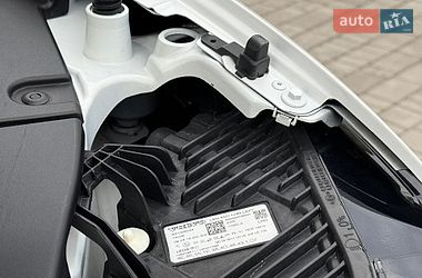 Внедорожник / Кроссовер Volvo XC60 2019 в Ровно