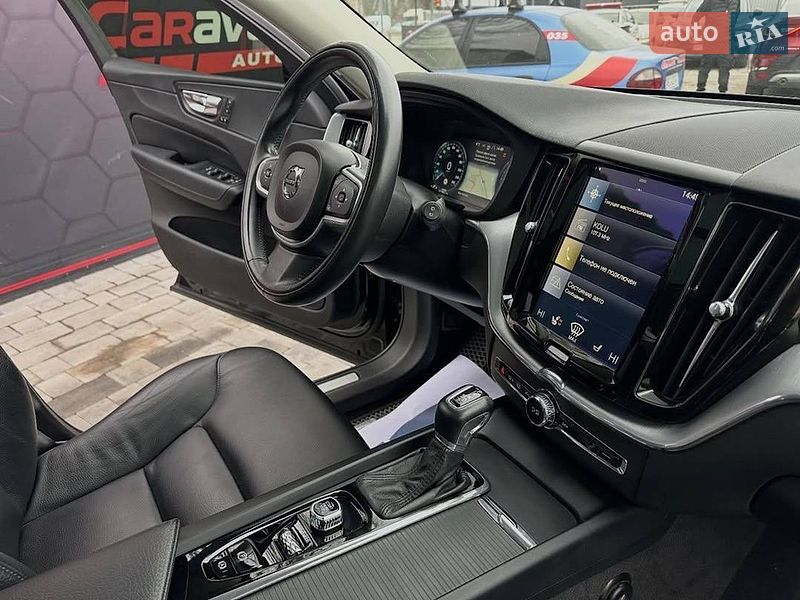 Внедорожник / Кроссовер Volvo XC60 2017 в Днепре