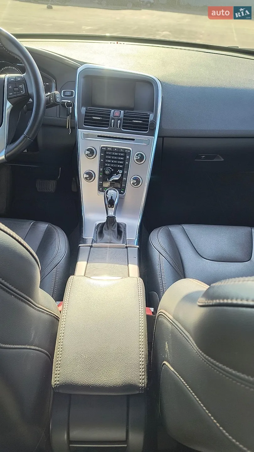 2017 Volvo XC60 - мініатюра 20