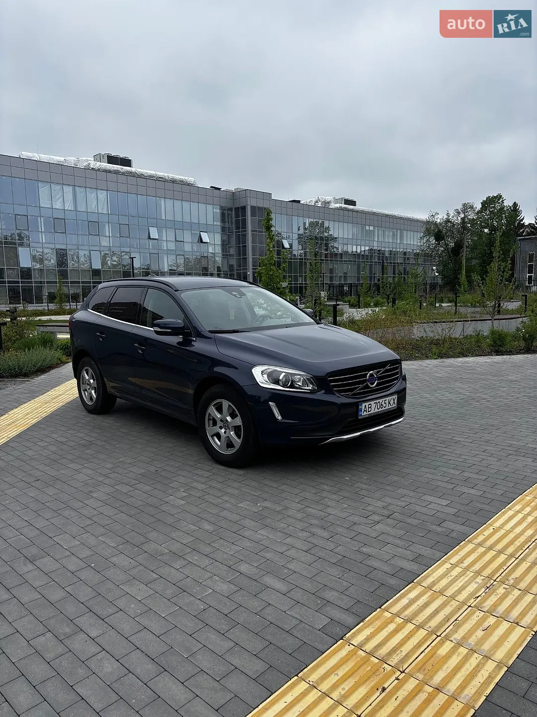 2015 Volvo XC60 - мініатюра 13