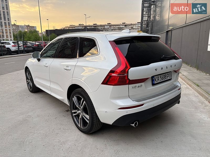 Внедорожник / Кроссовер Volvo XC60 2018 в Киеве