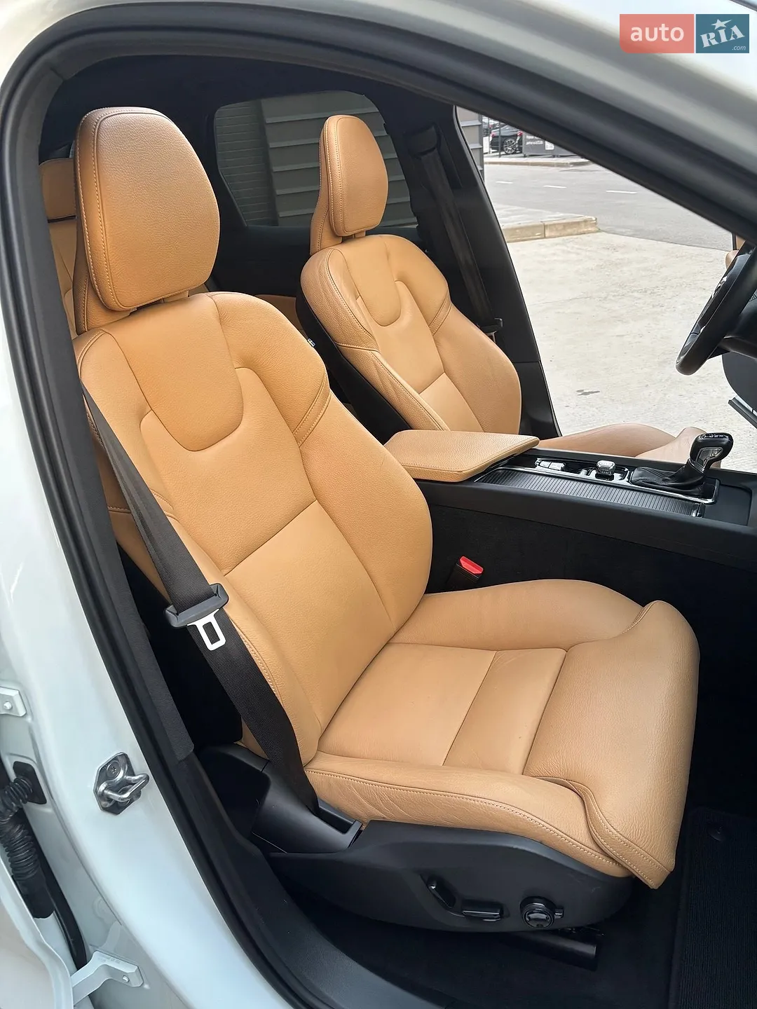 2018 Volvo XC60 - мініатюра 22