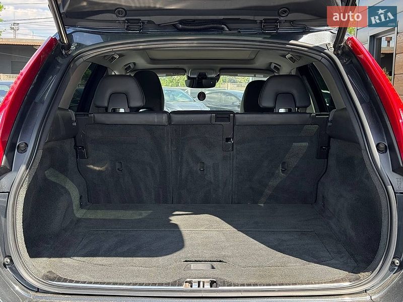 Внедорожник / Кроссовер Volvo XC60 2015 в Ровно
