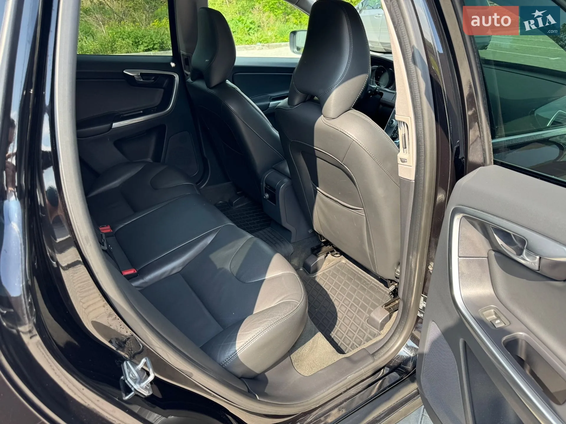 2017 Volvo XC60 - мініатюра 14