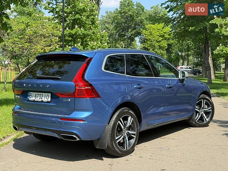 Внедорожник / Кроссовер Volvo XC60 2017 в Киеве