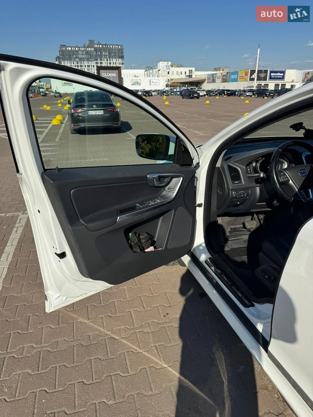 2015 Volvo XC60 - мініатюра 11