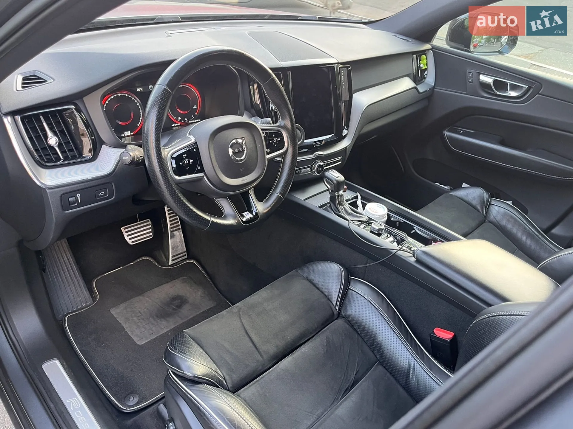 2017 Volvo XC60 - мініатюра 9