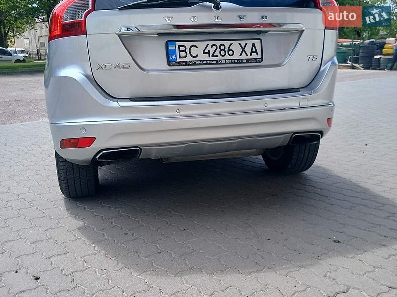 Позашляховик / Кросовер Volvo XC60 2016 в Львові фото 8 Позашляховик / Кросовер Volvo XC60 2016 в Львові