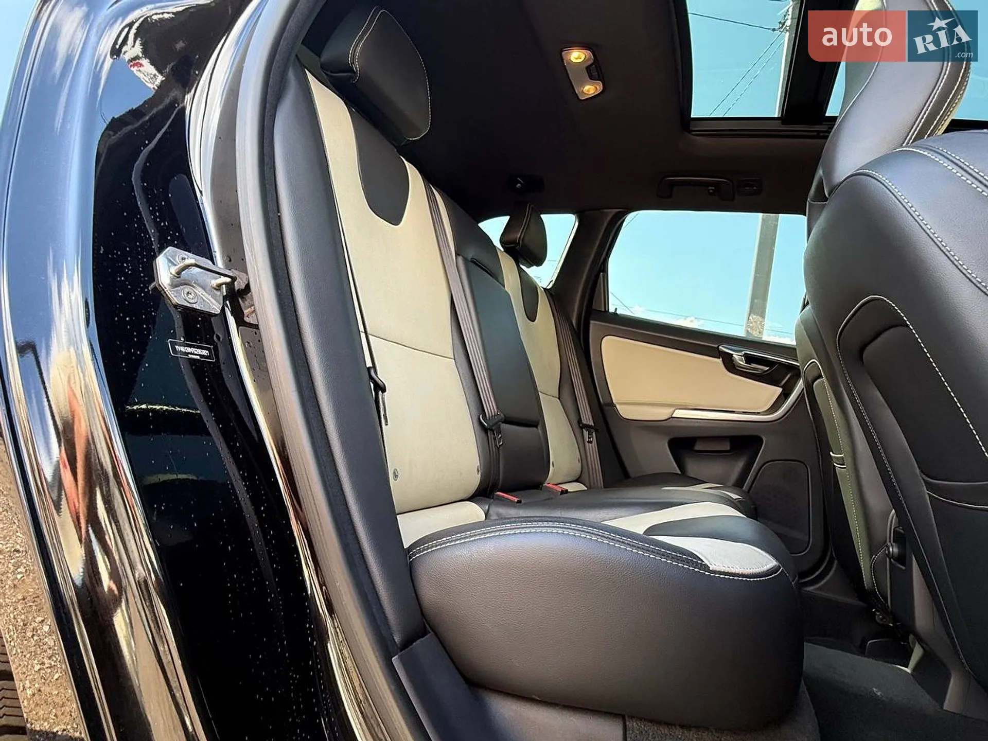 2015 Volvo XC60 - мініатюра 11